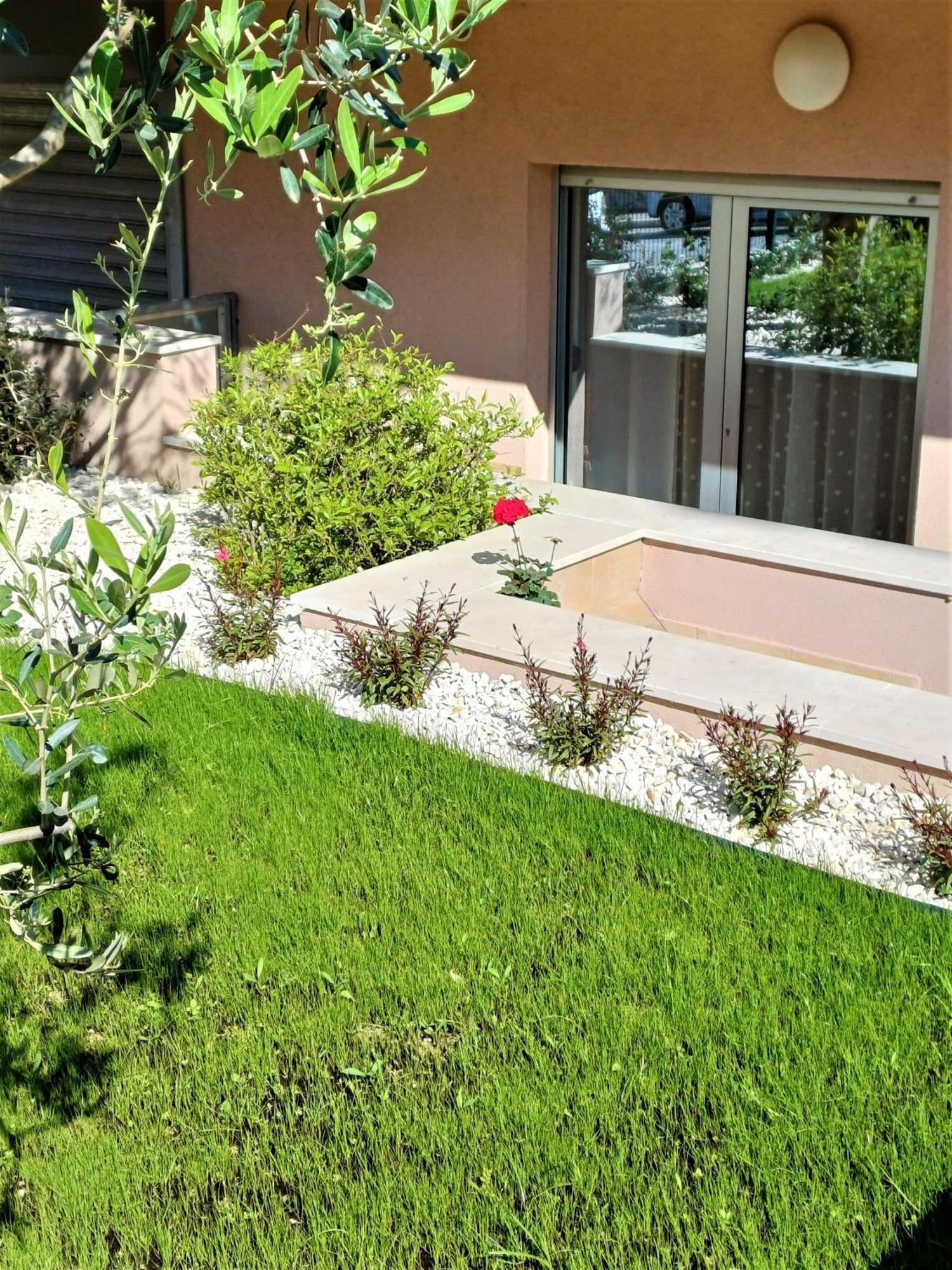 Apartment Zenta With Free Private Parking Spalato Esterno foto