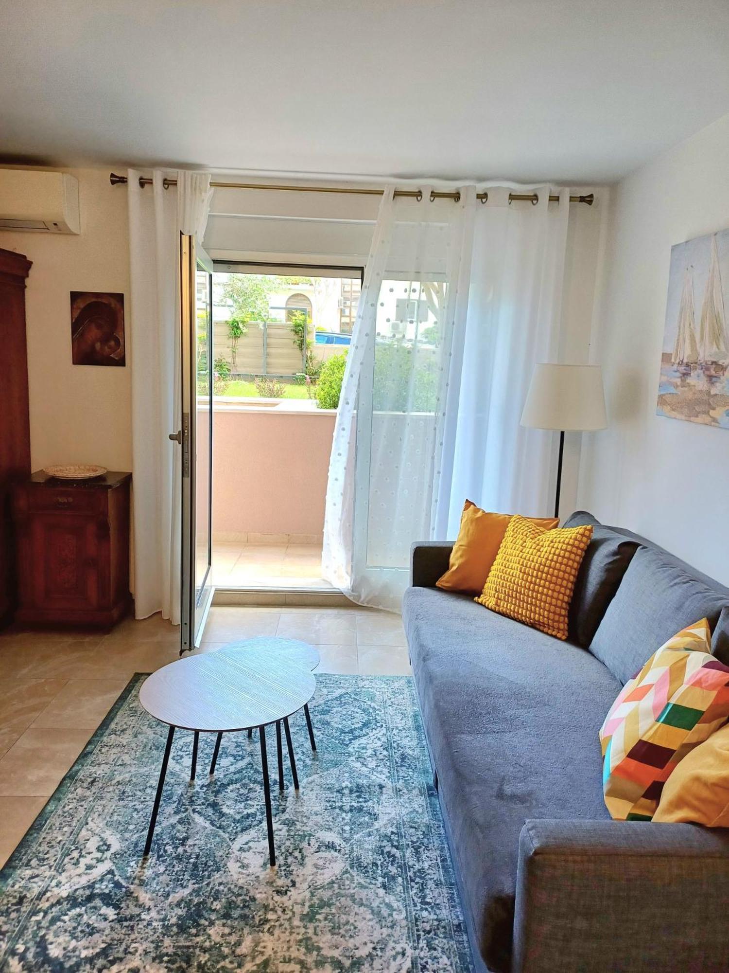 Apartment Zenta With Free Private Parking Spalato Esterno foto