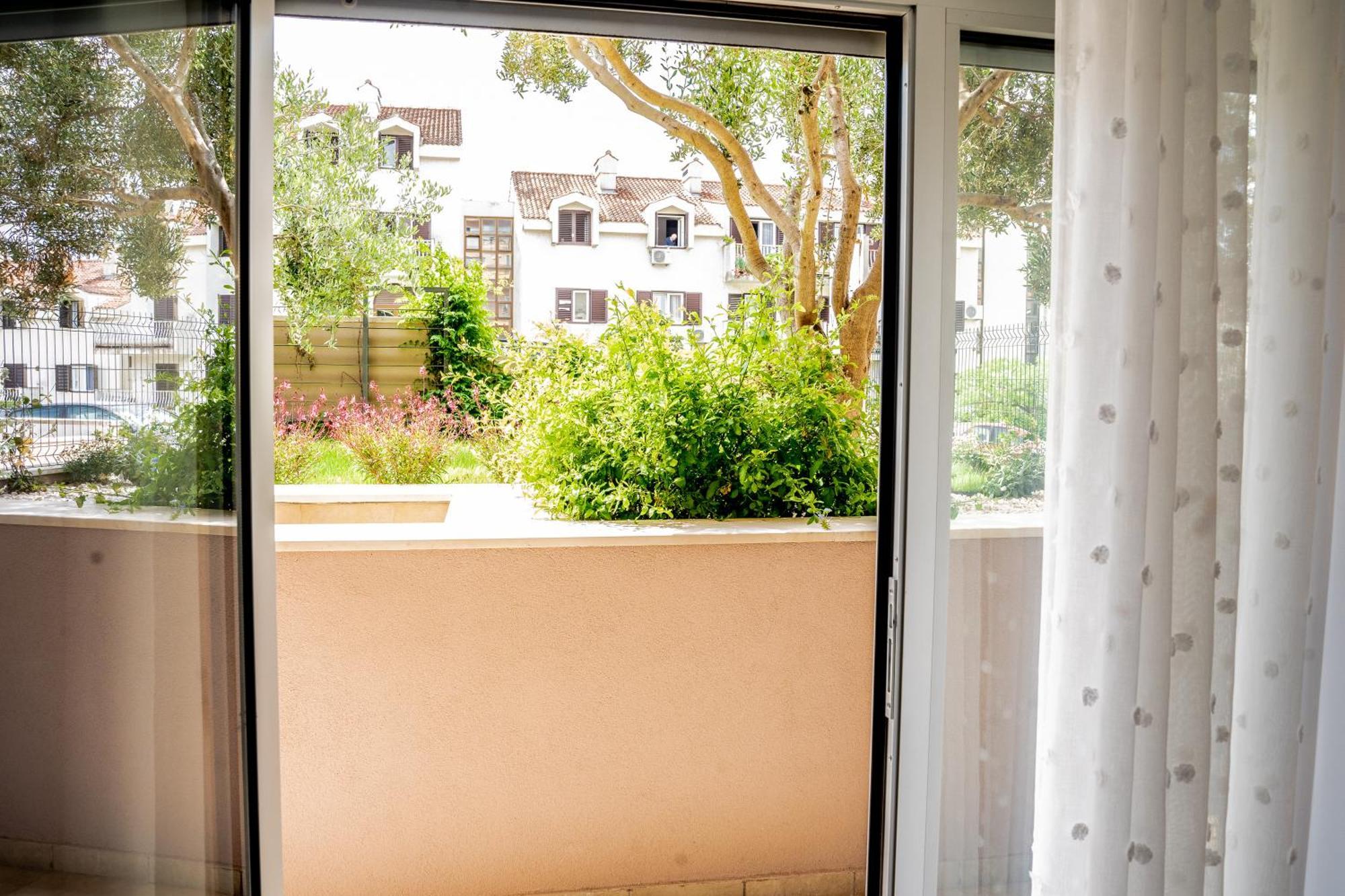 Apartment Zenta With Free Private Parking Spalato Esterno foto