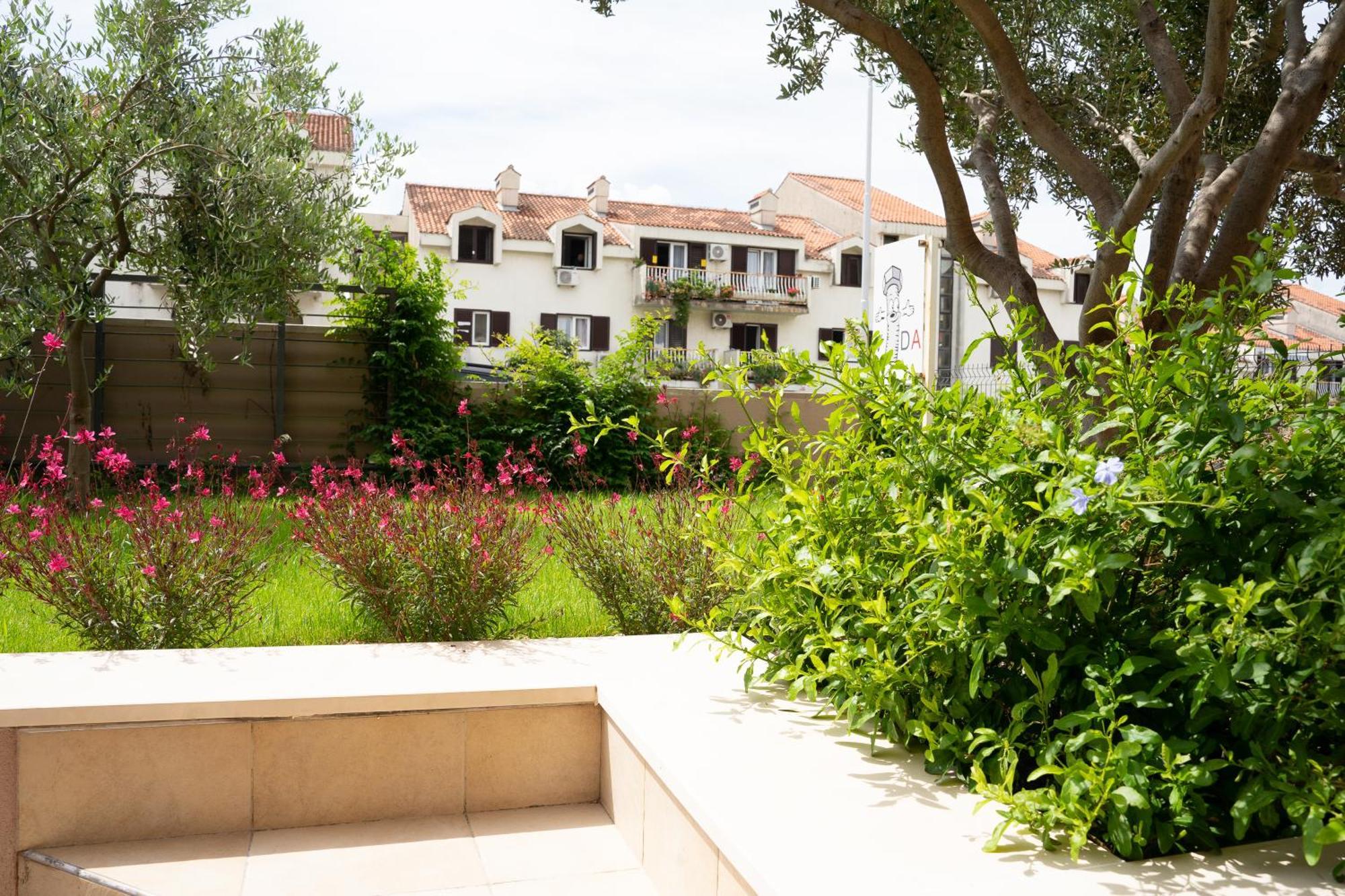 Apartment Zenta With Free Private Parking Spalato Esterno foto